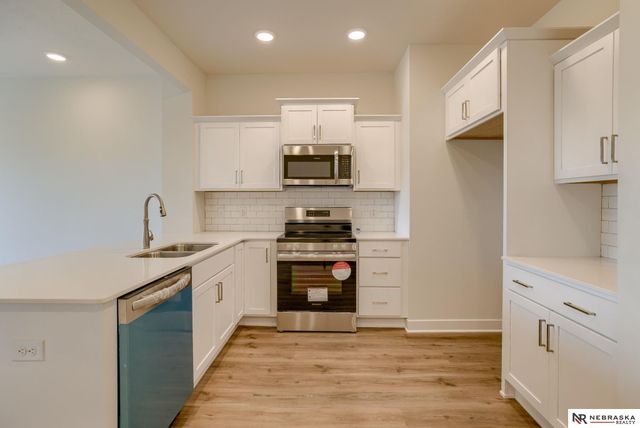 11422 N 160 Court, Bennington, NE 68007