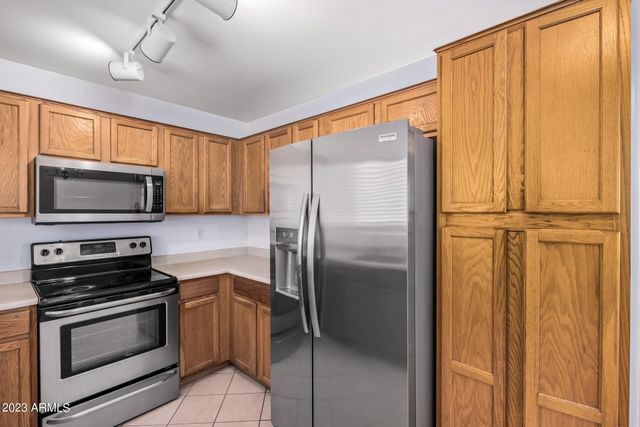 1525 W BURGESS Lane, Phoenix, AZ 85041
