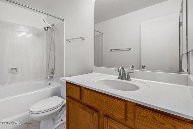 1525 W BURGESS Lane, Phoenix, AZ 85041