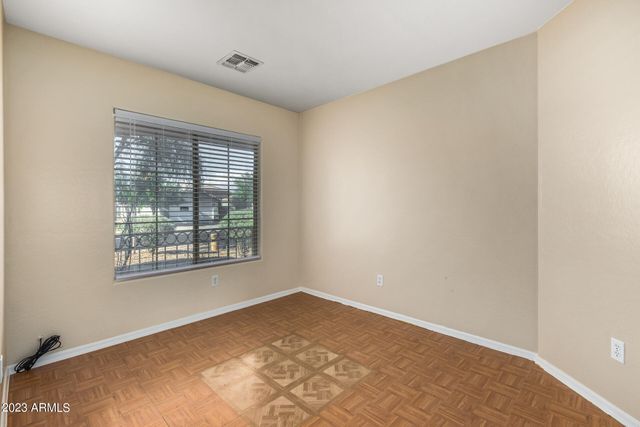 1525 W BURGESS Lane, Phoenix, AZ 85041