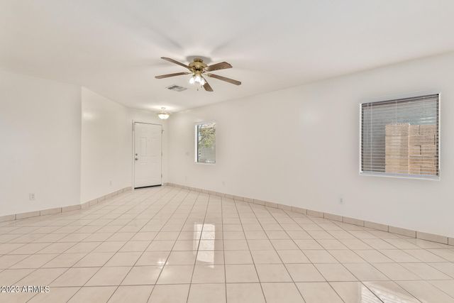 1525 W BURGESS Lane, Phoenix, AZ 85041