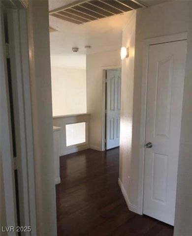 9076 Quarrystone Way, Las Vegas, NV 89123