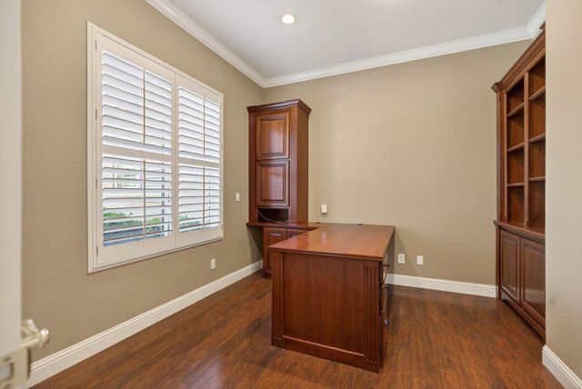 2184 Heritage Dr, Roseville, CA 95678