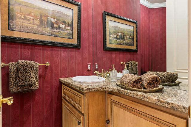 2184 Heritage Dr, Roseville, CA 95678