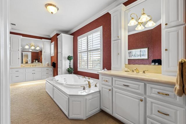 2184 Heritage Dr, Roseville, CA 95678