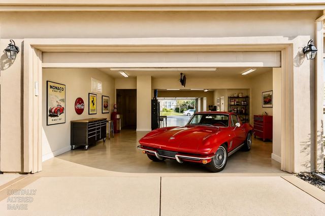 2184 Heritage Dr, Roseville, CA 95678