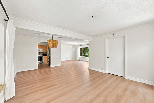 351 SW 13TH Street, Pompano Beach, FL 33060