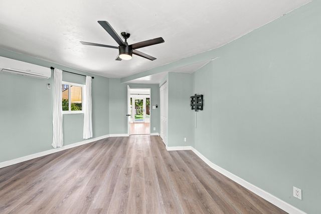 351 SW 13TH Street, Pompano Beach, FL 33060