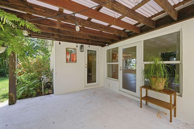 351 SW 13TH Street, Pompano Beach, FL 33060