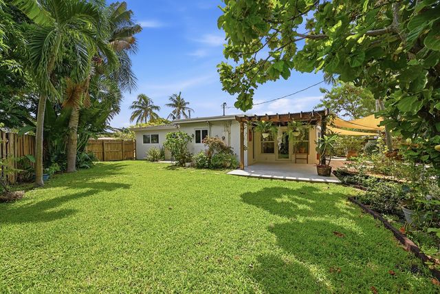 351 SW 13TH Street, Pompano Beach, FL 33060