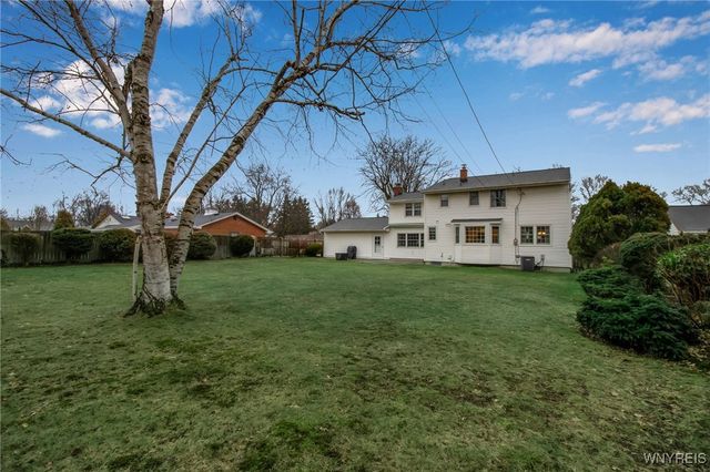 54 Surrey, Amherst, NY 14221