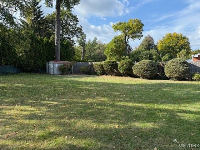 54 Surrey, Amherst, NY 14221