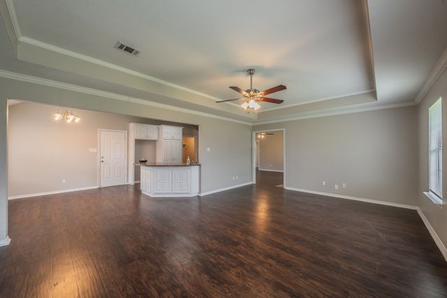 117 Downwood Drive, Burleson, TX 76028