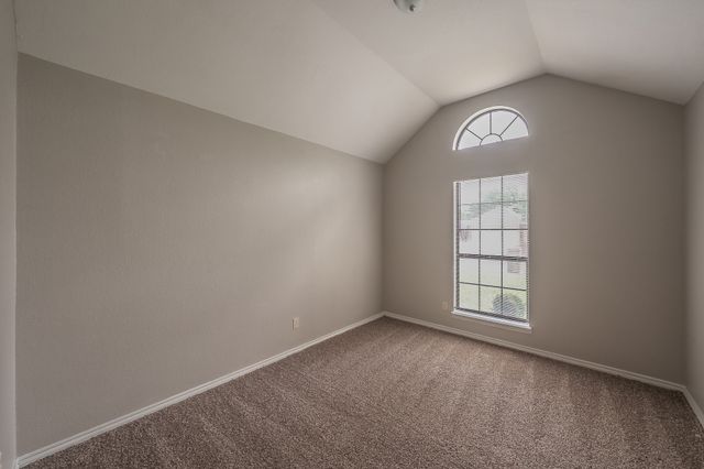 117 Downwood Drive, Burleson, TX 76028