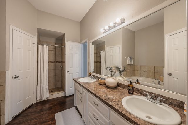 117 Downwood Drive, Burleson, TX 76028