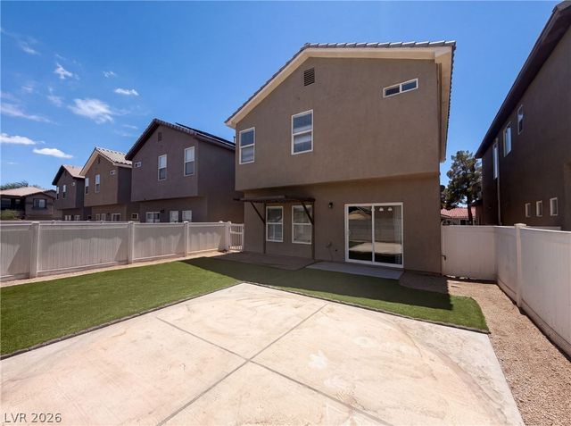 4560 Sunflower Avenue, Las Vegas, NV 89120