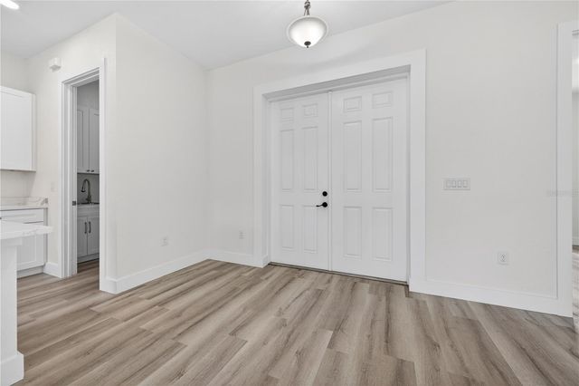 12462 DEEPWOODS AVENUE, Port Charlotte, FL 33981