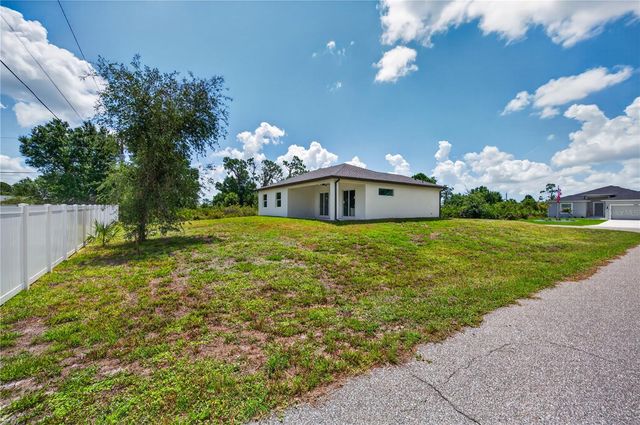 12462 DEEPWOODS AVENUE, Port Charlotte, FL 33981