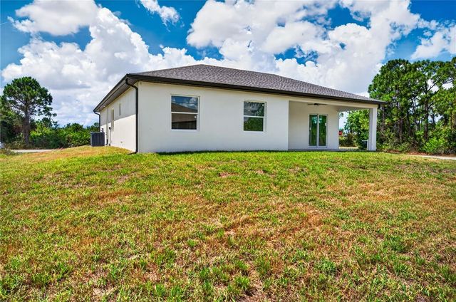 12462 DEEPWOODS AVENUE, Port Charlotte, FL 33981