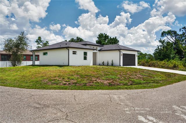 12462 DEEPWOODS AVENUE, Port Charlotte, FL 33981
