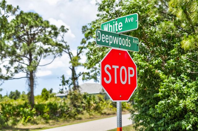 12462 DEEPWOODS AVENUE, Port Charlotte, FL 33981