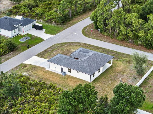 12462 DEEPWOODS AVENUE, Port Charlotte, FL 33981