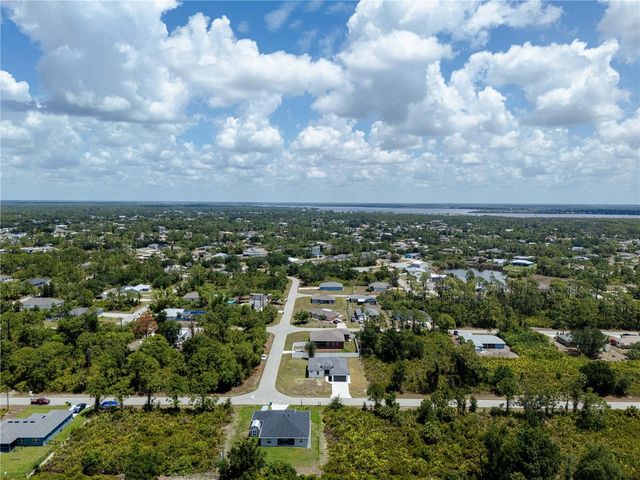 12462 DEEPWOODS AVENUE, Port Charlotte, FL 33981