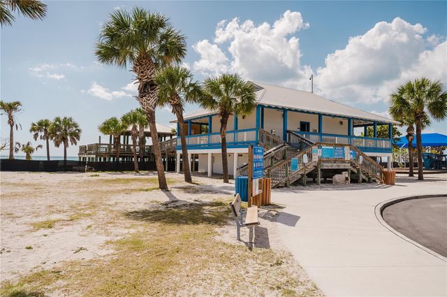12462 DEEPWOODS AVENUE, Port Charlotte, FL 33981