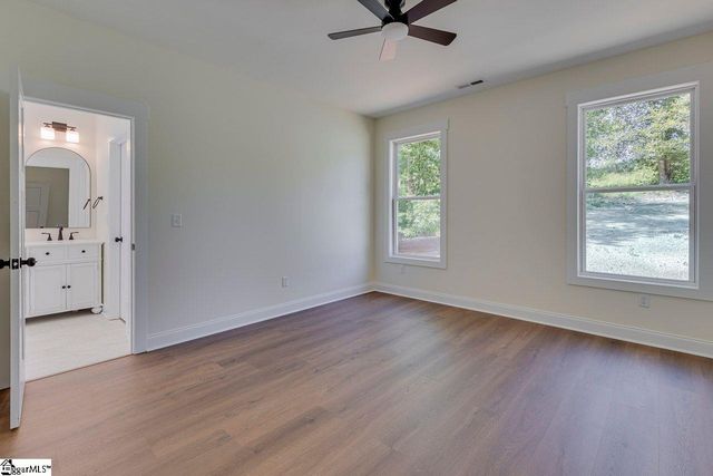 5 Carter Drive, Marietta, SC 29661