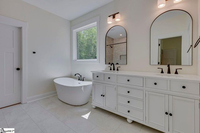 5 Carter Drive, Marietta, SC 29661