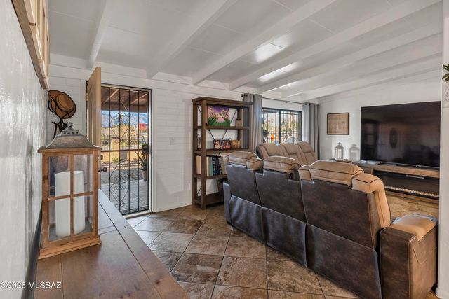 5860 E 30th Street, Tucson, AZ 85711