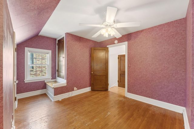 5705 10th Avenue S, Minneapolis, MN 55417