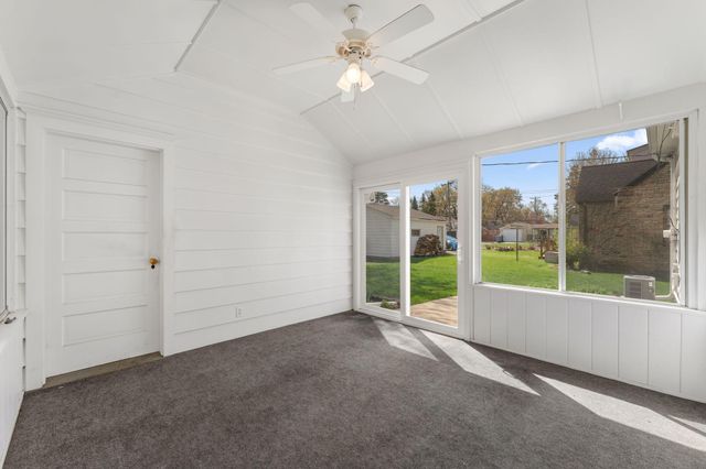 5705 10th Avenue S, Minneapolis, MN 55417