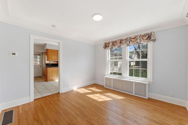 5705 10th Avenue S, Minneapolis, MN 55417