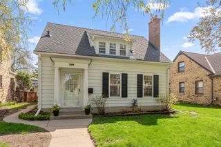 5705 10th Avenue S, Minneapolis, MN 55417