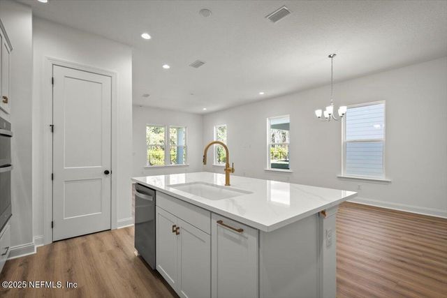 196 ZEPHYR Drive, St. Johns, FL 32259