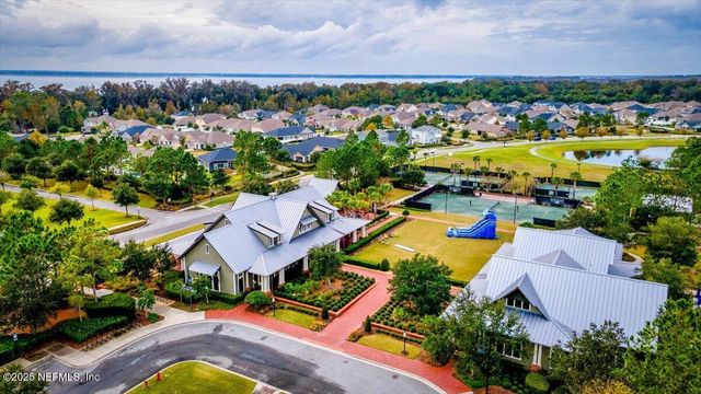 196 ZEPHYR Drive, St. Johns, FL 32259
