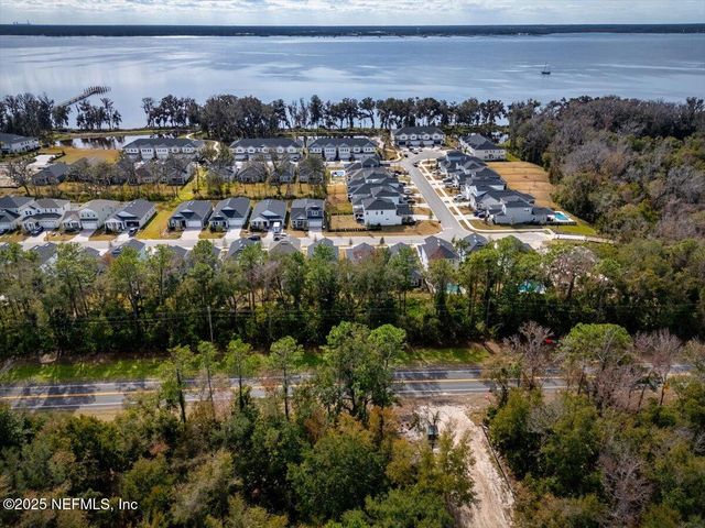 196 ZEPHYR Drive, St. Johns, FL 32259