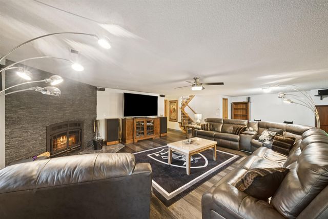 19707 W 39th St S, Goddard, KS 67052