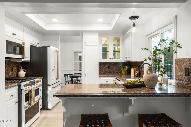 738 Capitan Street, Thousand Oaks, CA 91320