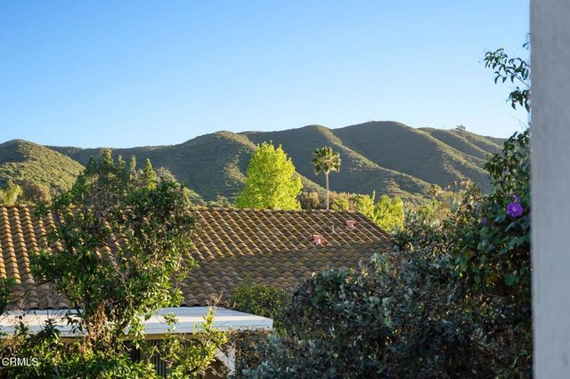 738 Capitan Street, Thousand Oaks, CA 91320