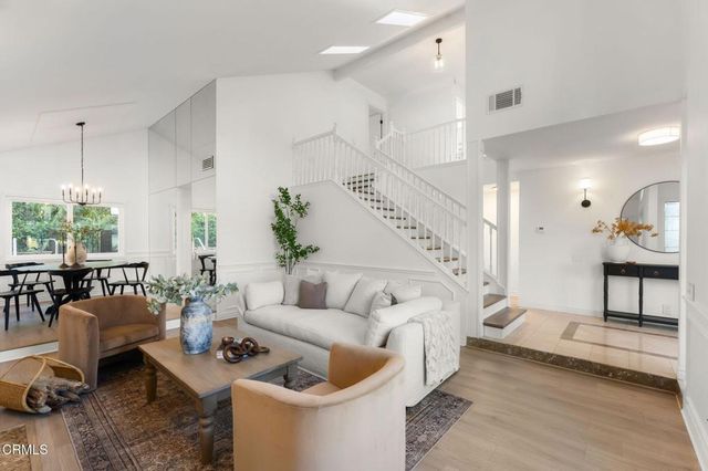 738 Capitan Street, Thousand Oaks, CA 91320