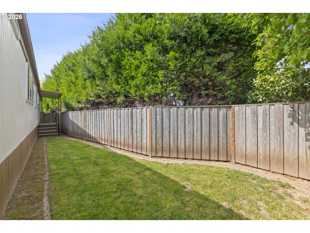 570 N 10th Ave 43, Cornelius, OR 97113