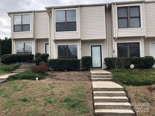 11027 Carmel Crossing Road, Charlotte, NC 28226