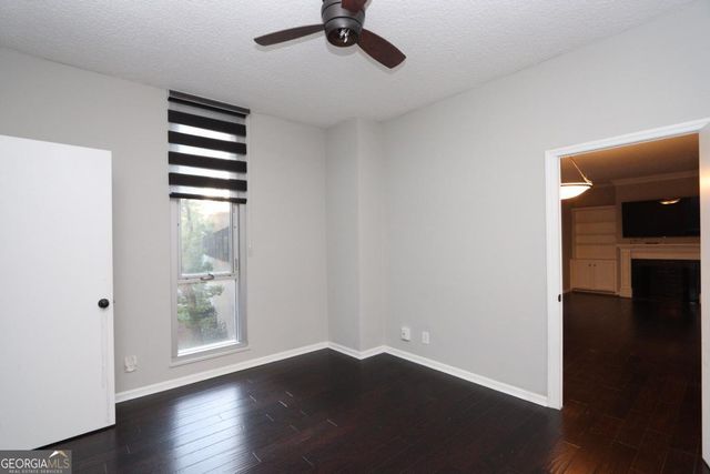 3060 Pharr Court North NW 114, Atlanta, GA 30305