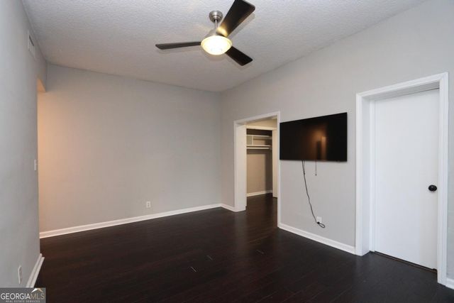 3060 Pharr Court North NW 114, Atlanta, GA 30305