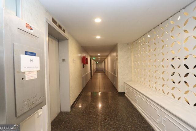 3060 Pharr Court North NW 114, Atlanta, GA 30305
