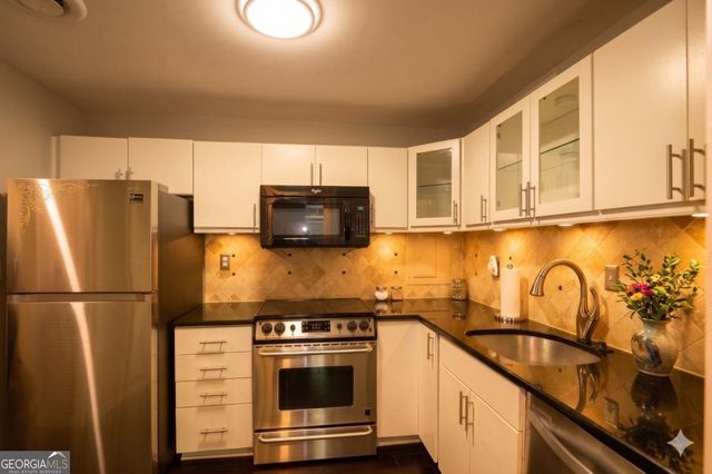 3060 Pharr Court North NW 114, Atlanta, GA 30305