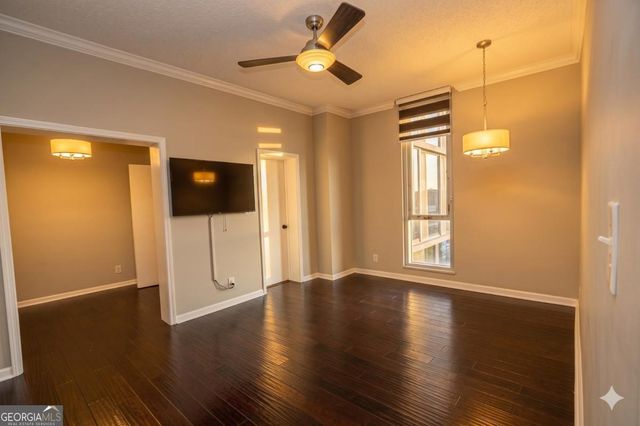 3060 Pharr Court North NW 114, Atlanta, GA 30305