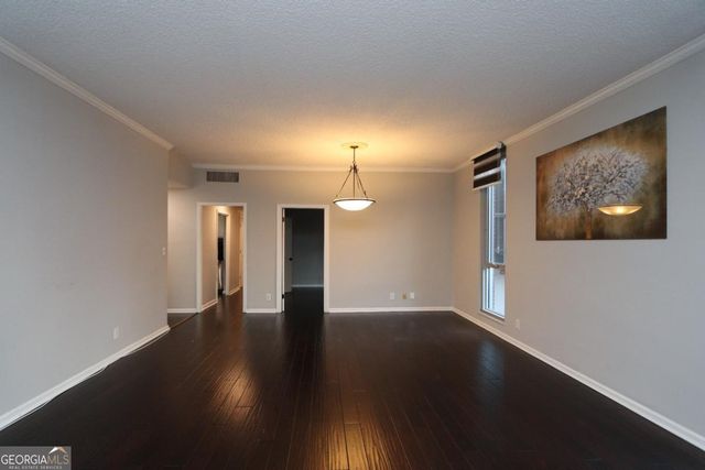 3060 Pharr Court North NW 114, Atlanta, GA 30305